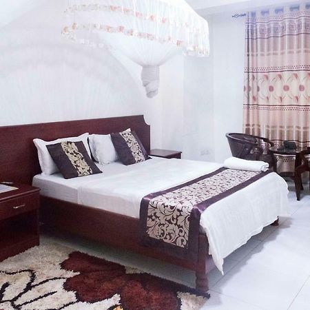 Sunrise Hotel Kampala Ngoại thất bức ảnh