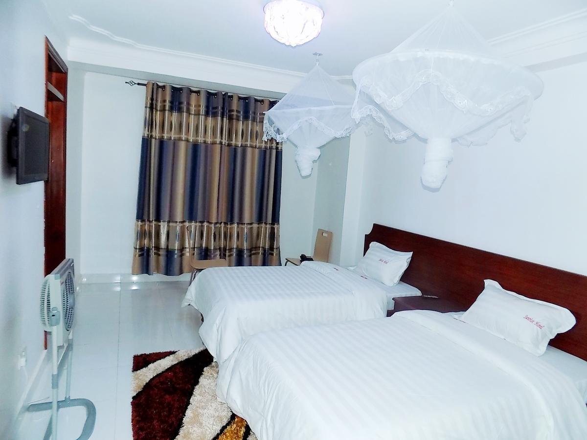 Sunrise Hotel Kampala Ngoại thất bức ảnh