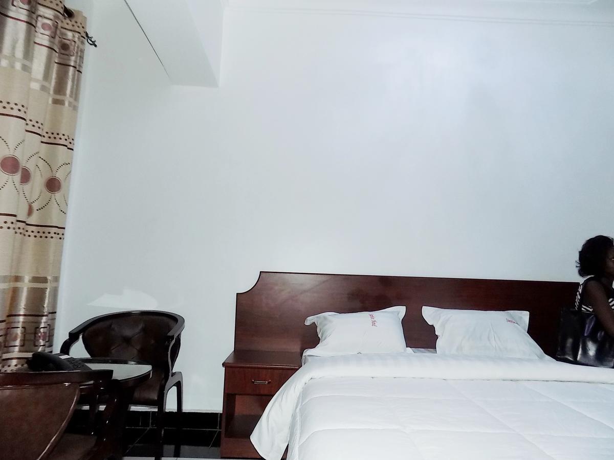 Sunrise Hotel Kampala Ngoại thất bức ảnh