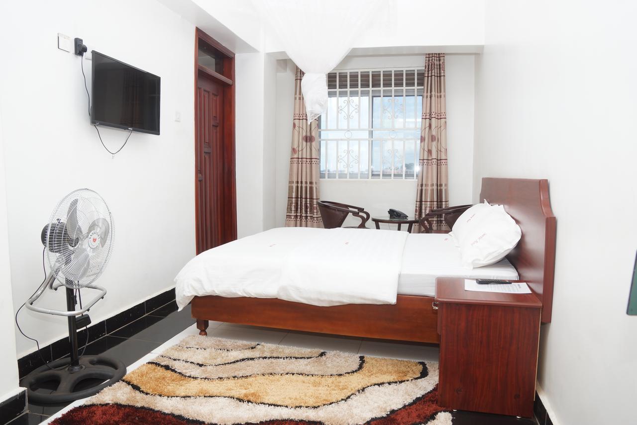Sunrise Hotel Kampala Ngoại thất bức ảnh