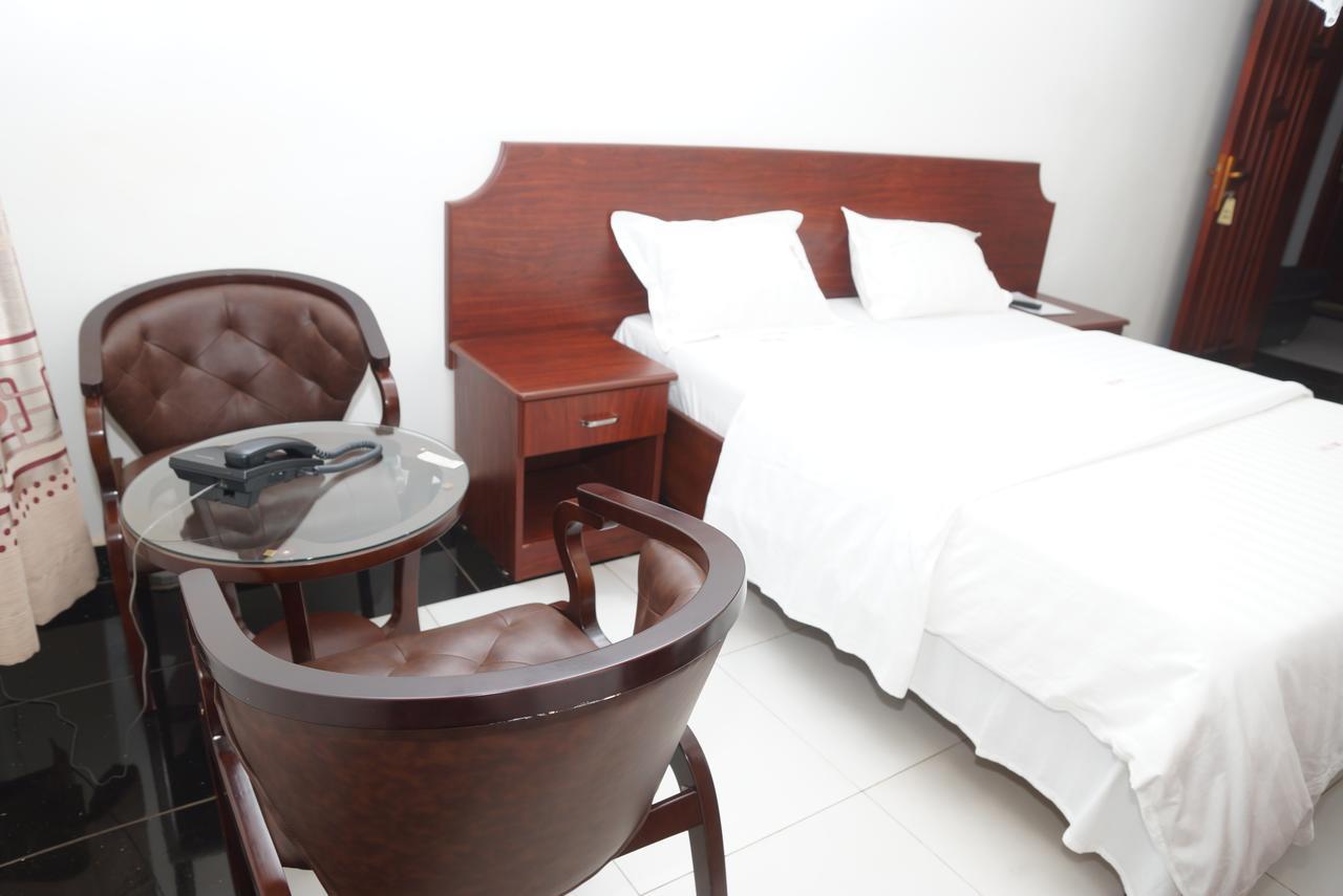 Sunrise Hotel Kampala Ngoại thất bức ảnh