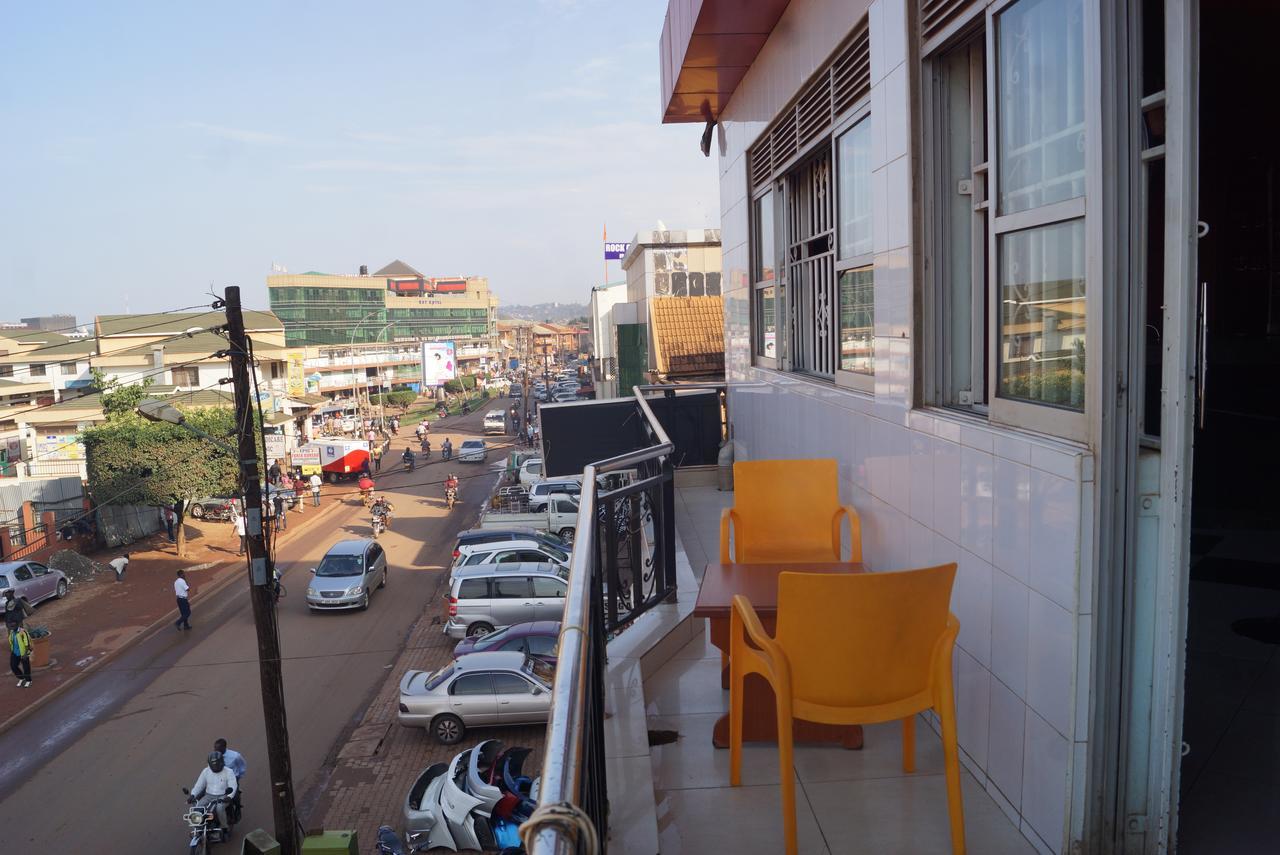 Sunrise Hotel Kampala Ngoại thất bức ảnh