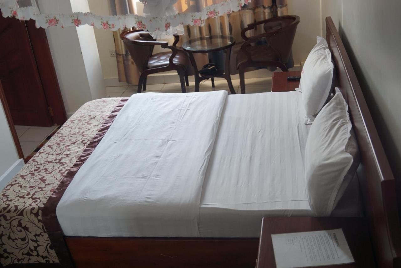 Sunrise Hotel Kampala Ngoại thất bức ảnh