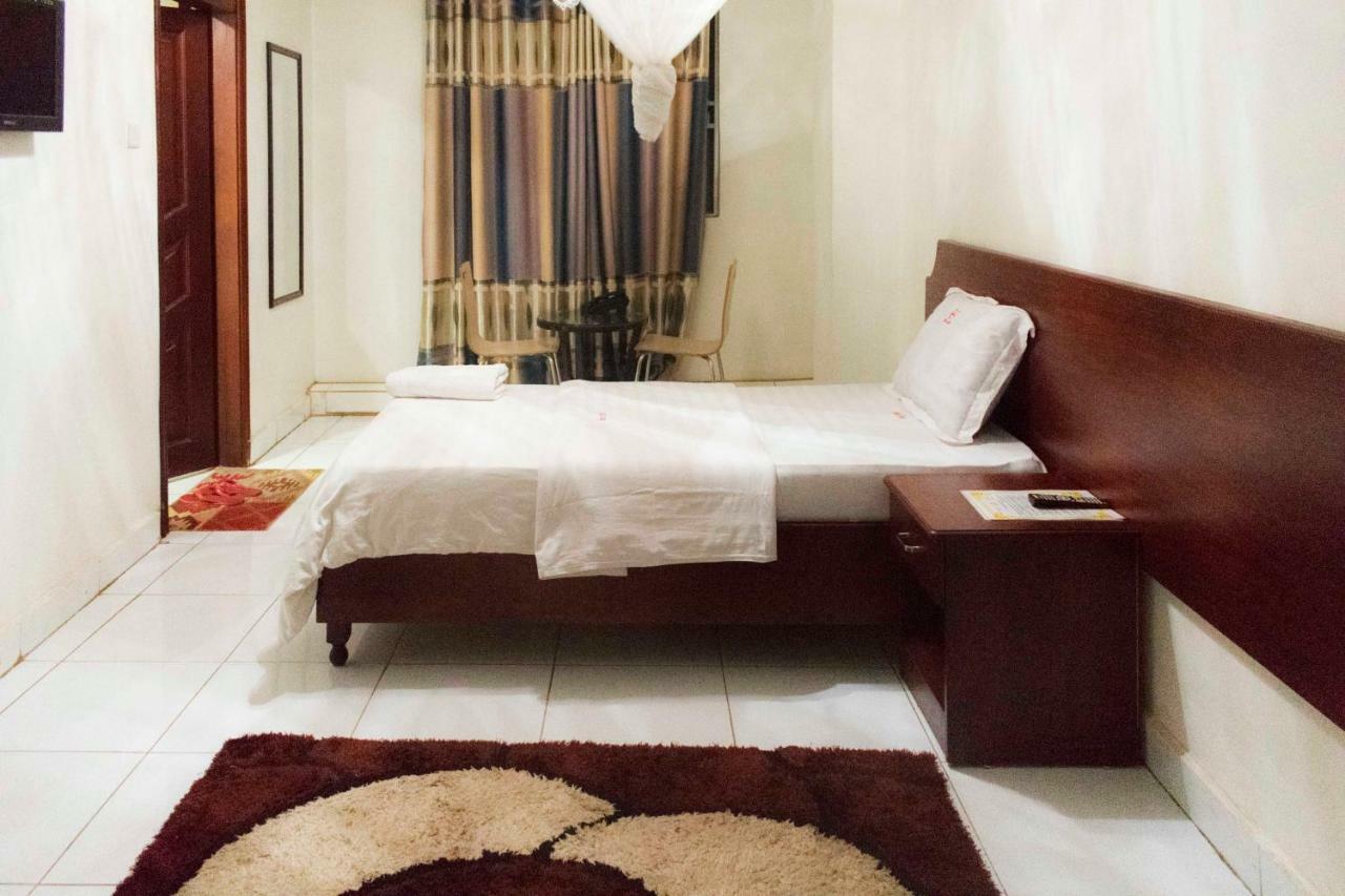 Sunrise Hotel Kampala Ngoại thất bức ảnh