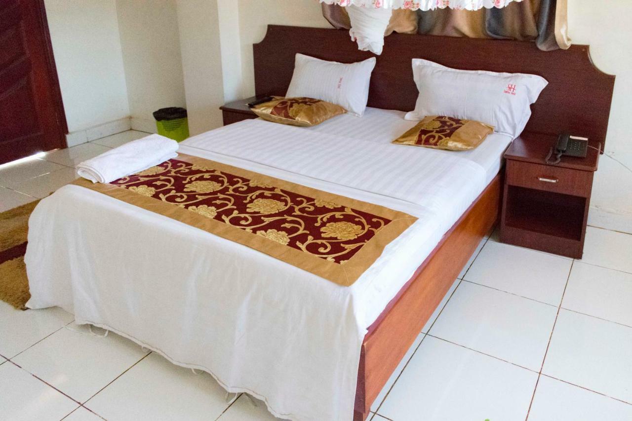 Sunrise Hotel Kampala Ngoại thất bức ảnh